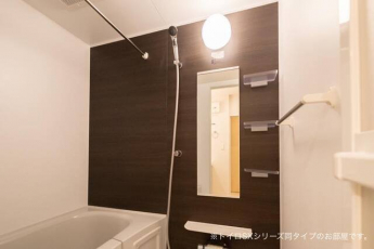 ゆったり過ごせるお風呂です