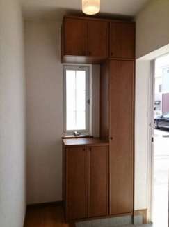 毎日通る玄関はこちらです