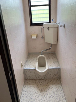 松山市志津川町の中古一戸建ての画像