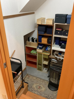 階段下収納