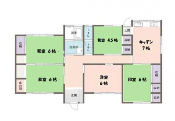 間取りは５ＤＫ。　そのまま使うもよし。　ＬＤＫを大きく改装す