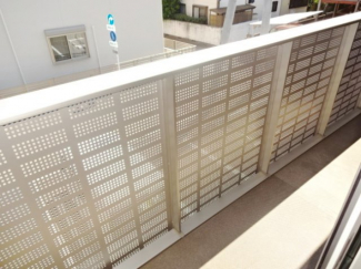 【バルコニー】
