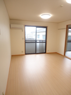 【居間・リビング】