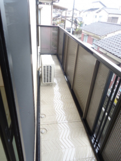 【バルコニー】