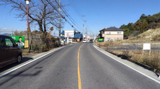 【前面道路含む現地写真】