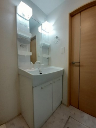 広い洗面スペース