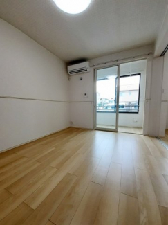 中はこのようになっています