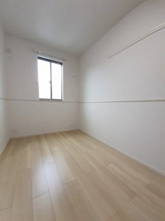 内装は落ち着いています