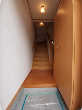 落ち着いた玄関です