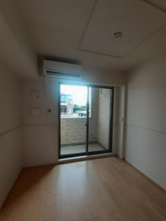 明るい室内です