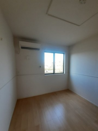 中はこのようになっています