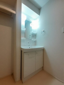 広い洗面スペース