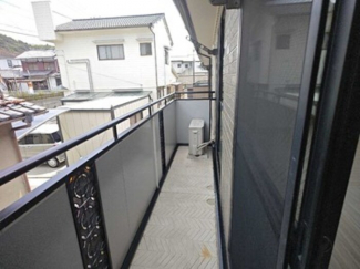 【バルコニー】