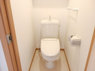 清潔感のあるトイレです