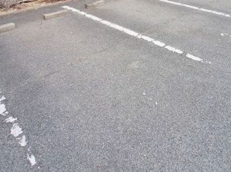 車をお持ちの方に嬉しい駐車場付きの物件です