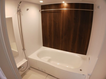 ゆったり過ごせるお風呂です