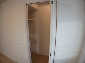 たっぷりとした収納スペースです