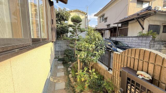 松山市正円寺３丁目の一戸建ての画像