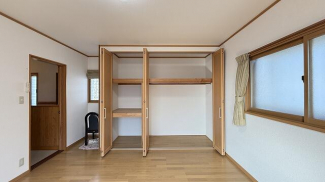 松山市正円寺３丁目の一戸建ての画像