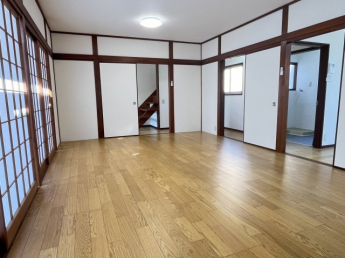 【居間・リビング】