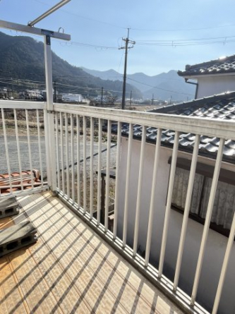 【バルコニー】