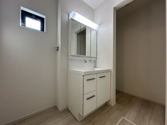 【独立洗面台】