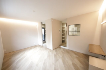 【居間・リビング】