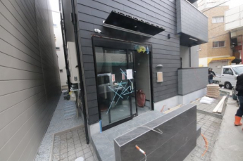 【エントランス】