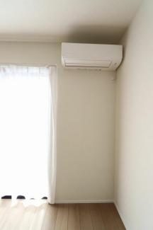 【施工例】リビングにはエアコン１台が標準で付いています。