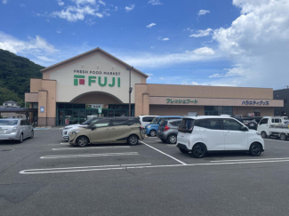 フジ北斎院店まで500m