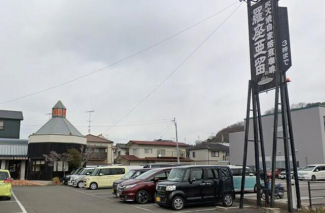 羅座亜留新空港通店まで400m