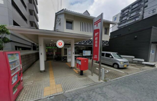 道後郵便局まで899m