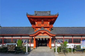 伊佐爾波神社まで273m