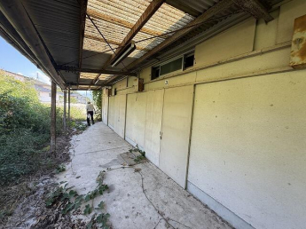 松山市鷹子町の倉庫の画像