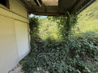 松山市鷹子町の倉庫の画像