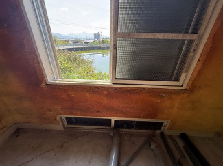 松山市鷹子町の倉庫の画像