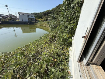 松山市鷹子町の倉庫の画像