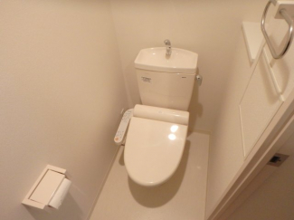 シンプルで使いやすいトイレです
