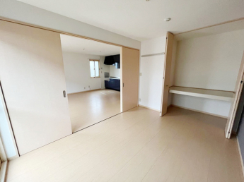 【居間・リビング】