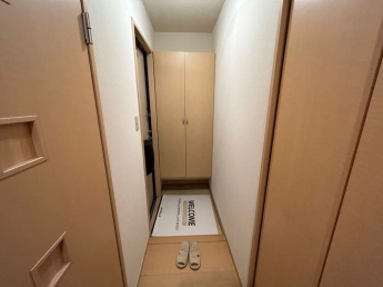 【玄関】