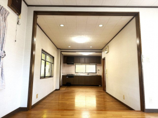 リビング北側から南側