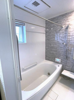 松山市南久米町の中古一戸建ての画像