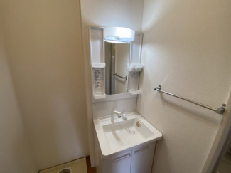 【洗面所】