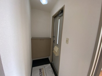 【玄関】