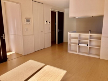 【居間・リビング】