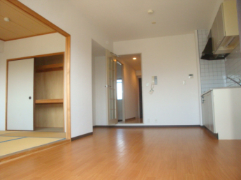 【居間・リビング】