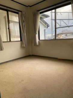 彦根市西沼波町の事務所の画像