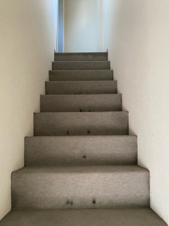 彦根市西沼波町の事務所の画像