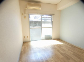 南向きの明るいお部屋