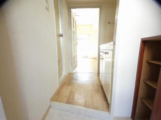 シューズボックス